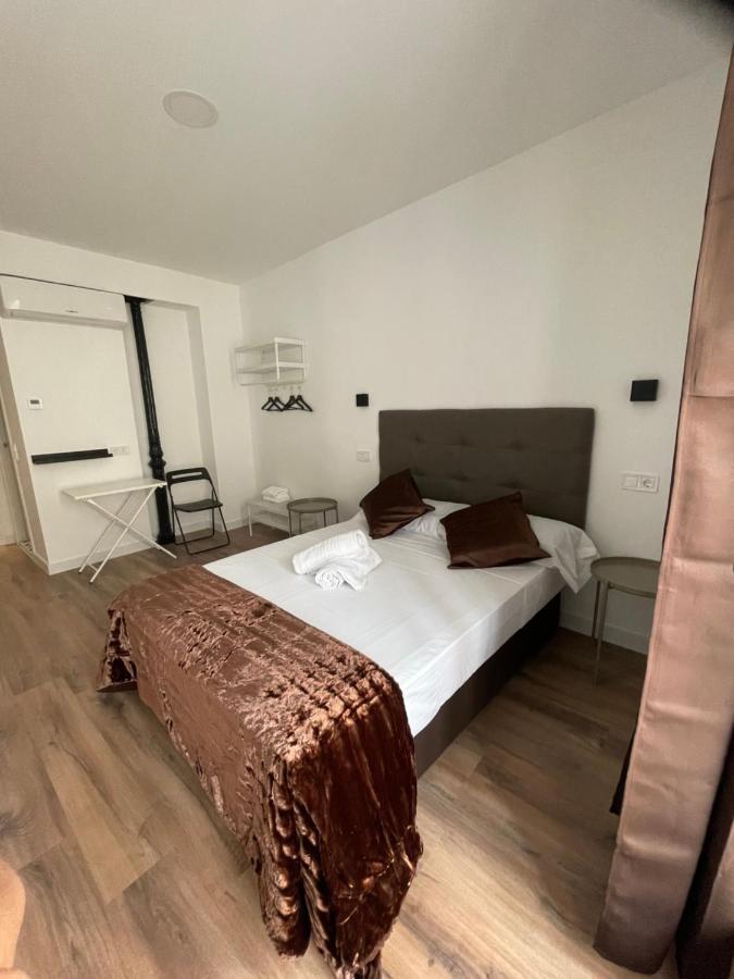 Hostal Arenal Μαδρίτη Εξωτερικό φωτογραφία