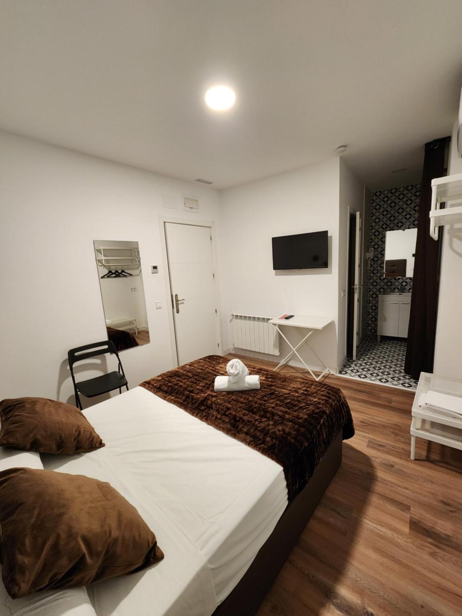 Hostal Arenal Μαδρίτη Εξωτερικό φωτογραφία
