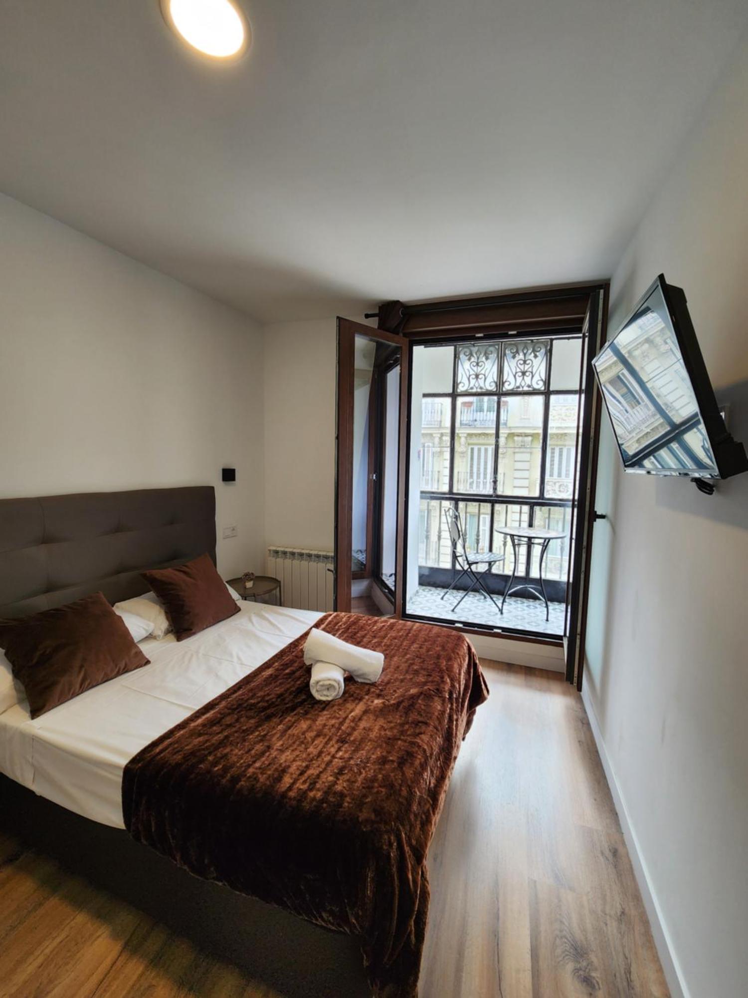 Hostal Arenal Μαδρίτη Εξωτερικό φωτογραφία