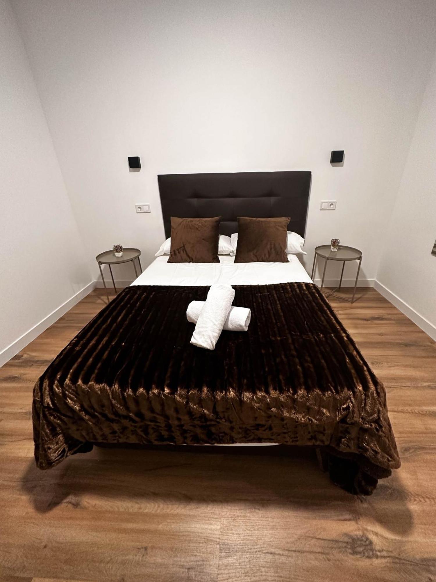 Hostal Arenal Μαδρίτη Εξωτερικό φωτογραφία