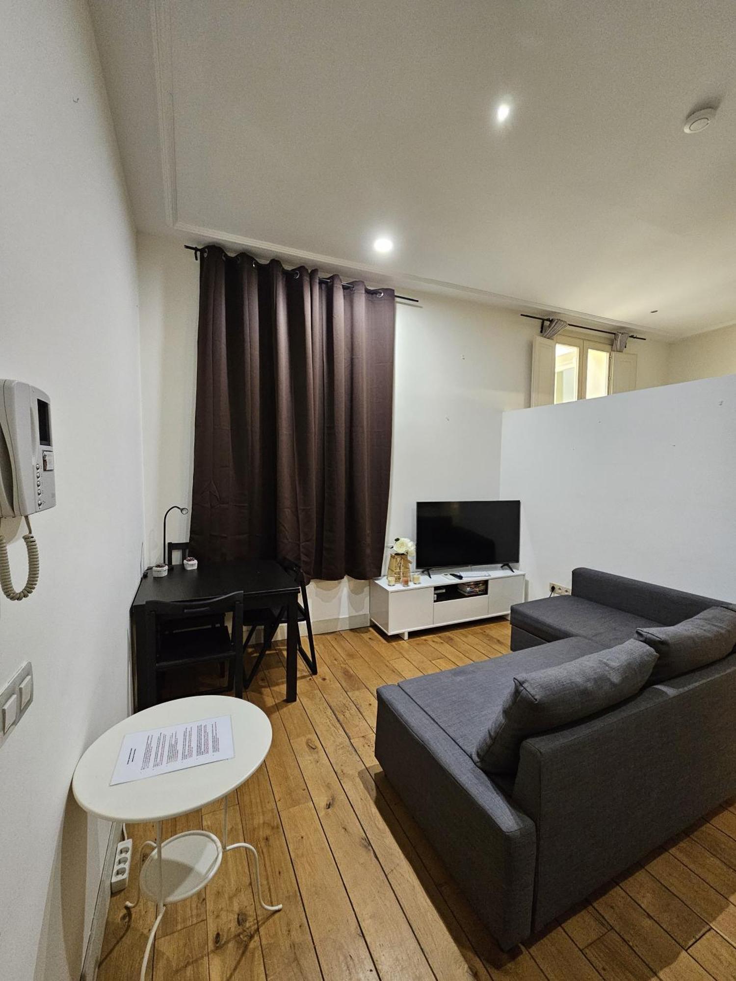 Hostal Arenal Μαδρίτη Εξωτερικό φωτογραφία